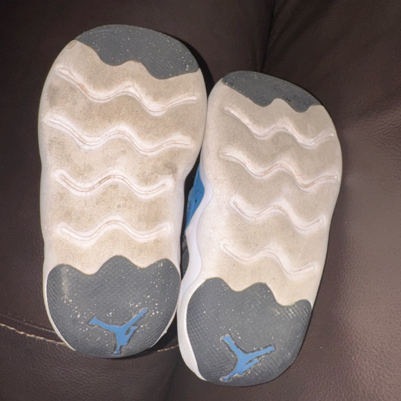 Jordan 23/7 - Picture 3 of 3